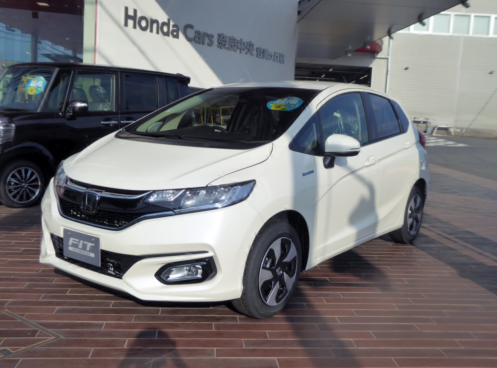 Honda Fit III (facelift 2017) 1.5 (132 Hp) Automatic